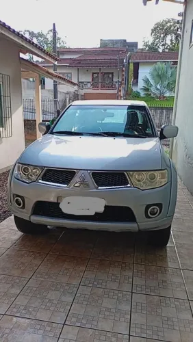 Mitsubishi L200 Triton HPE 3.2 CD TB Int.diesel AUT 2013