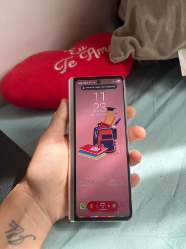 Samsung z fold 3