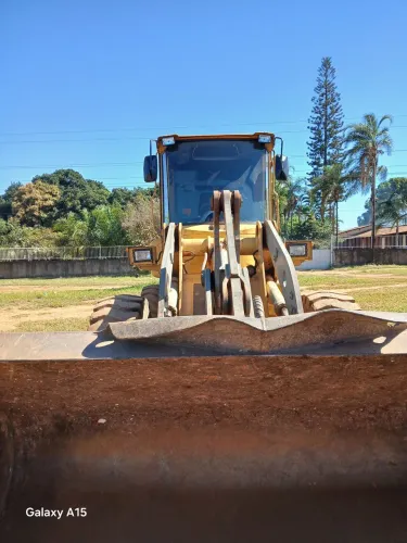 Pa carregadeira L70