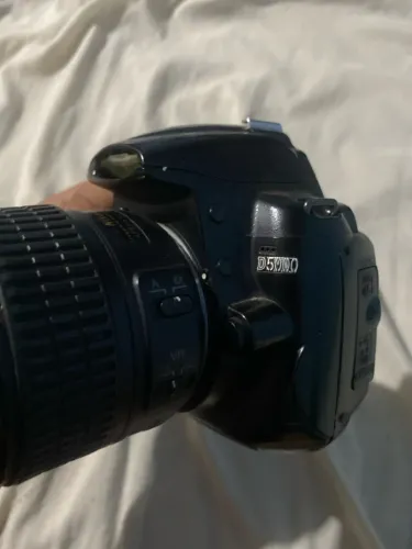 Nikon D5000 + Lente VR + Bateria Nova - Funcionando