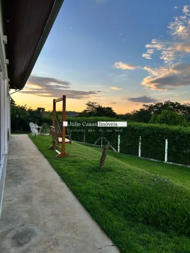 Casa térrea à venda no Condomínio de Chácaras Arumã Residencial em Sarapuí!