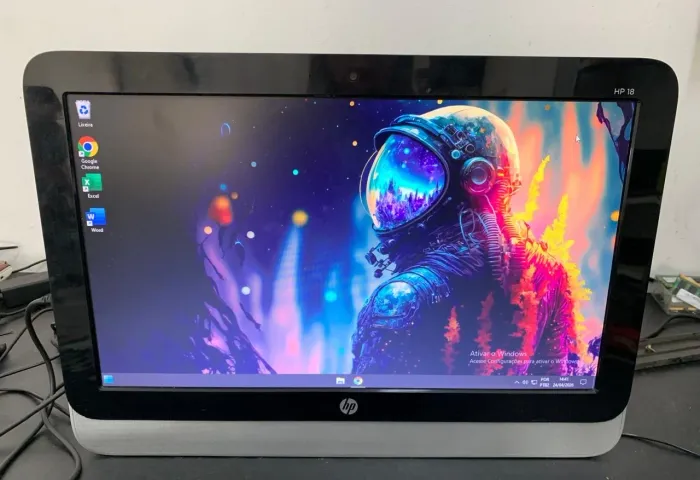 All in One Hp 18 Processador Amd 8Gb de memória 120gb Ssd