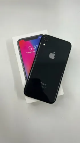 VENDO IPHONE XR RARO / TODO ORIGINAL