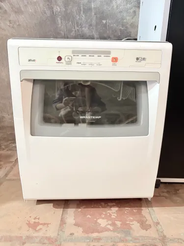 Lava-Louças Brastemp Ative 8 Serviços - Excelente Estado!