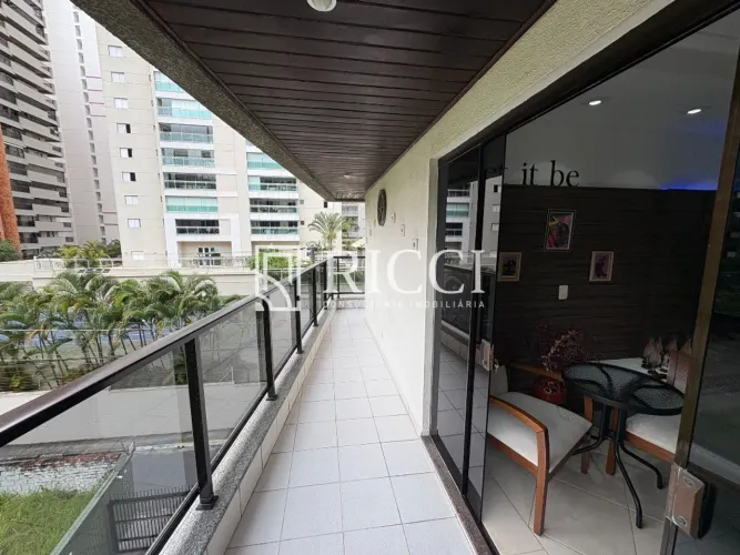 Apartamento à venda em Guarujá-SP, no bairro Guaiúba, com 3 quartos, 2 suítes, 2 salas, 3 
