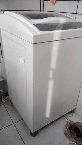 Máquina de lavar roupa para retirada de peça