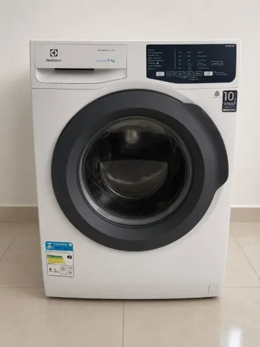 Máquina de lavar, água quente