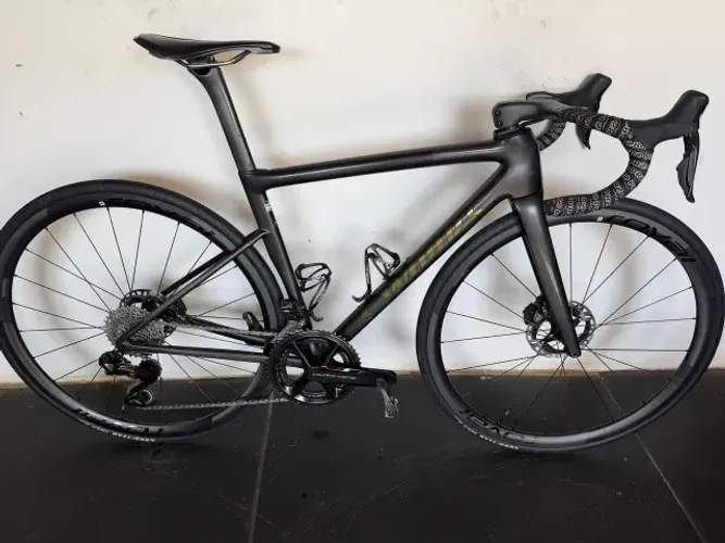 Specialized Tarmac S-Works SL8 - Tamanho 52 | Dura-Ace Di2 12v | Roval Alpinist