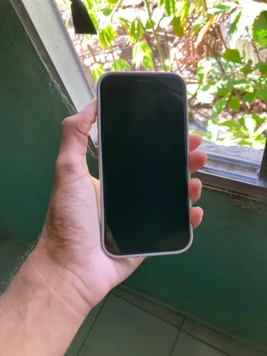 iPhone 12