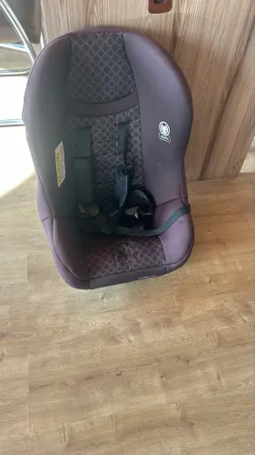 Cadeira de bebê de carro estado de nova. 