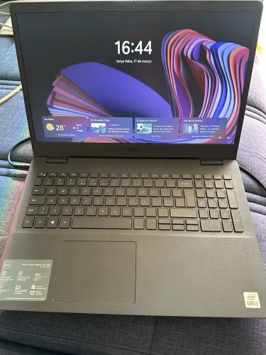 Dell inspiron 3000 (i15-3501-A25P)