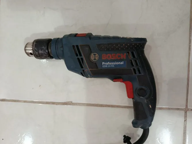 Furadeira Bosch 650w