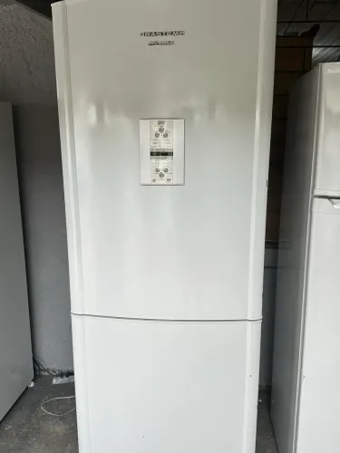 Vendo geladeira