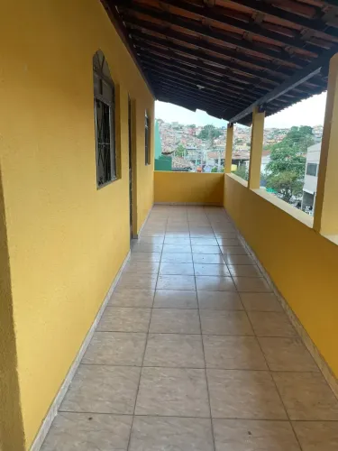 Ponto Comercial de frente para Rua Principal, independência, Espaçoso, Ótima Localização