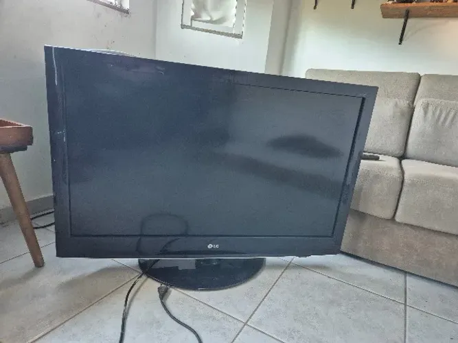 TV LG 42LH35FD Full HD Tudo funcionando perfeitamente
