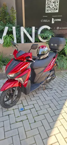 Neo 125 baixo km completa com bau