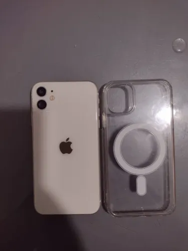 Troco iPhone 11 128gb por outro celular