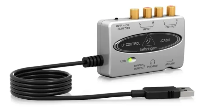 Interface de áudio Behringer U-Control UCA202