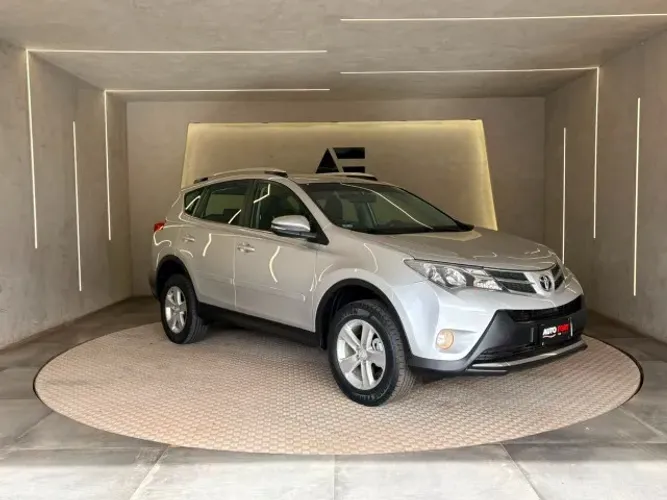 Toyota RAV4 2.0 4X4 16V Aut. 2013