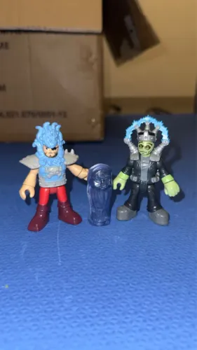Frankenstein e Pirate Sub
