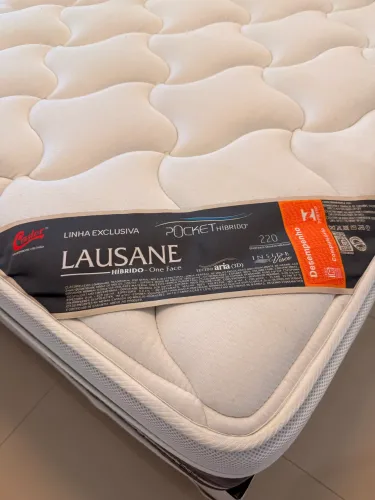 Cama de Casal (colchão + box baú)