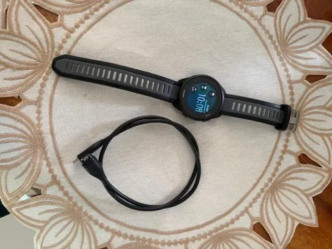 Relógio Digital Garmin Forerunner 165