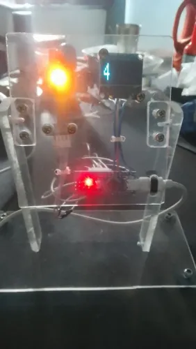 Projeto semáforo com Arduino