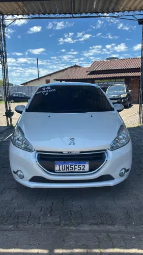 Peugeot 208 Griffe 1.6 Flex 16V 5P Aut. 2014
