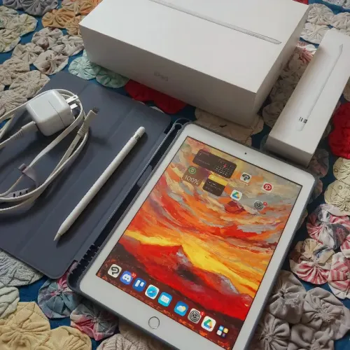 iPad 6ª geração 128GB + Apple Pencil 1ª geração