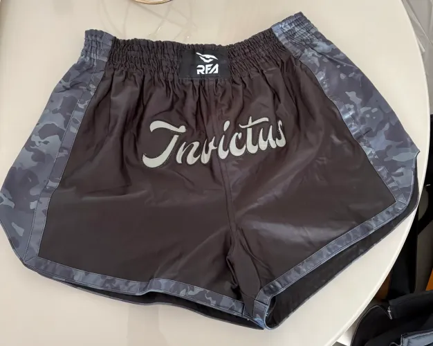 Short Muay Thai invictus RFA