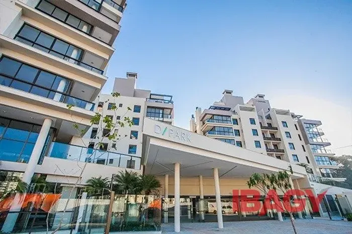 Excelente Apartamento 3 dormitório(s) em Córrego Grande - Florianópolis