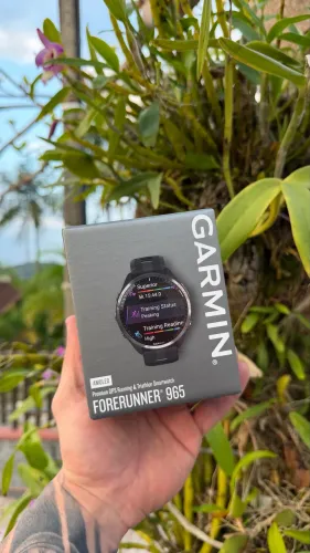Garmin Forerunner 965 - NOVO