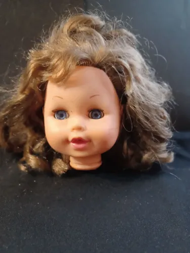 Cabeça  de boneca 