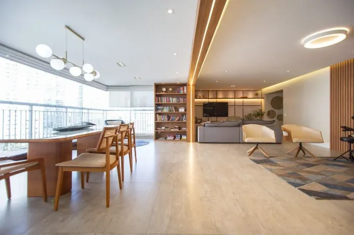 Apartamento à venda com 221m², 4 quartos e 4 vagas