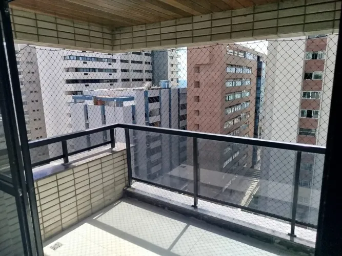 Apartamento 191m² com 4 Quartos, 2 suítes em Boa Viagem Recife