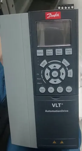 ? INVERSOR DE FREQUÊNCIA DANFOSS VLT FC 302 - 10 CV - NOVO
