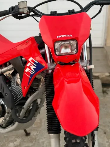 Moto 100% original pra cliente exigente