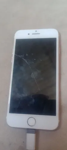 iPhone 7 com defeito