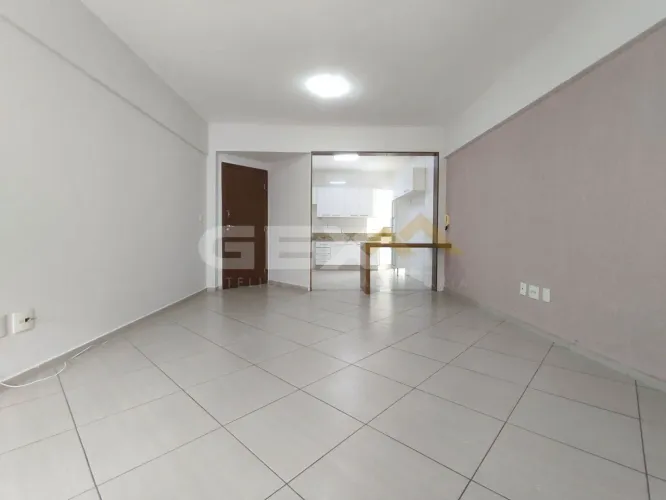 Apartamento à Venda com 03 Quartos no Centro de Divinópolis MG.