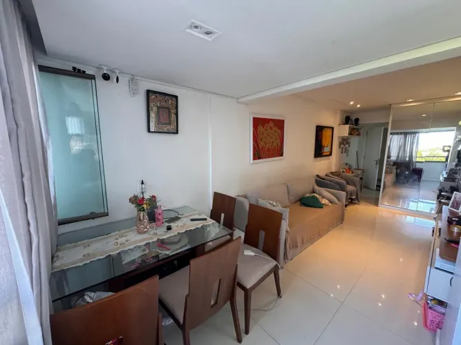 Alphaville apto de quarto e sala com varanda a venda de 55m2 - Salvador - BA