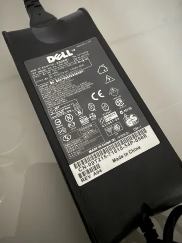 CARREGADOR DE NOTEBOOK (MARCA DELL)