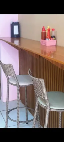 Vendo 5 banquetas novas