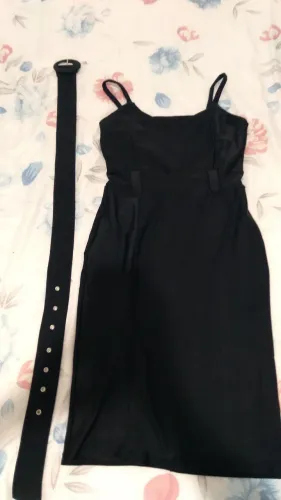 Vestido malha prada estica e modela no corpo com cinto veste (38 ao 42)