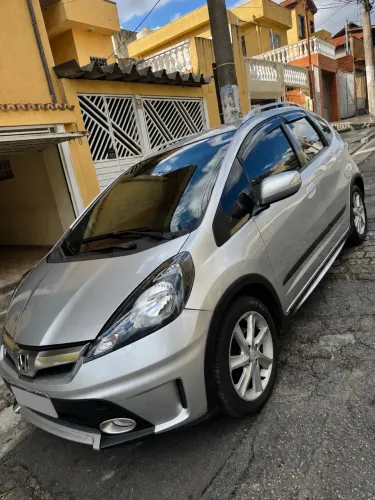 Honda Fit Twist 1.5 Flex 16V 5P Aut. 2014