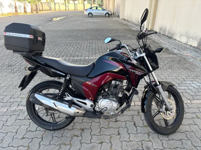 Vendo Titan 150 ESD 2014