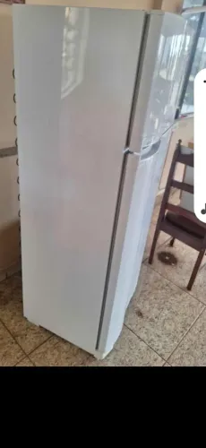 Geladeira continental 340 litros frost free 