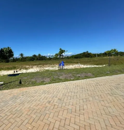 TERRENO À VENDA ALPHAVILLE GUARAJUBA A PARTIR DE R$ 950.000,00 LOTE PLANO COM 750 M²!