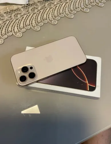 Vendo iPhone 16 pro Max sem nenhum detalhe ainda na garantia