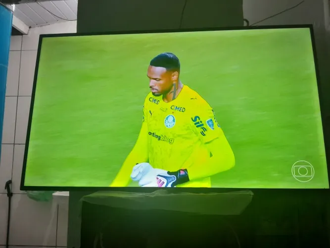 Tv 65 polegada *