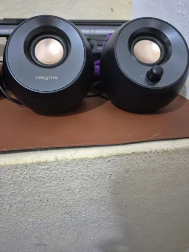 Caixar de som pebble v2